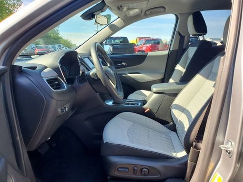 Certified 2024 Chevrolet Equinox LS w/ LS Convenience Package FWD image 20