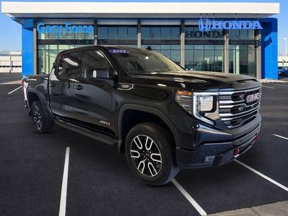 Used 2025 GMC Sierra 1500 AT4 w/ AT4 Premium Package