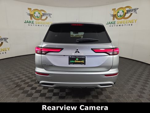 Used 2024 Mitsubishi Outlander SE FWD image 9