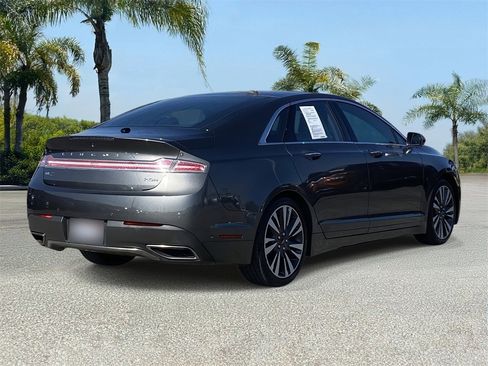Used 2019 Lincoln MKZ Reserve w/ Luxury Package image 4