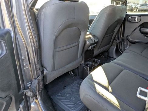 Used 2020 Jeep Wrangler Unlimited Sport S image 34