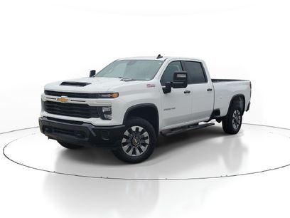 Used 2025 Chevrolet Silverado 2500 Custom w/ Custom Value Package