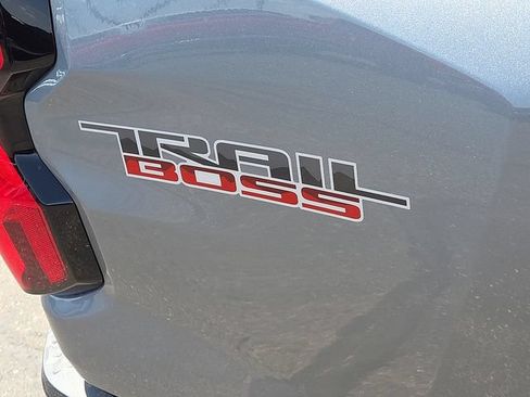 New 2026 Chevrolet Colorado Trail Boss AWD/4WD image 7