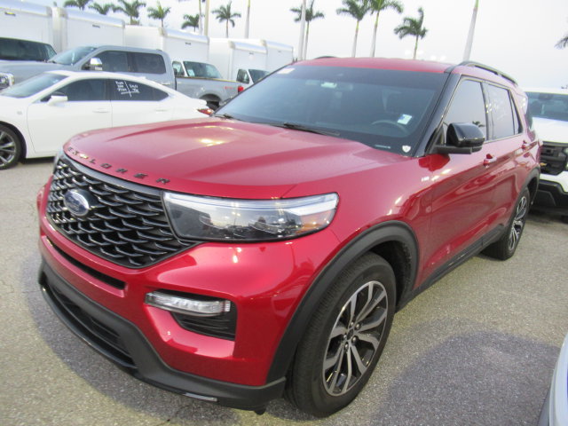 Used 2022 Ford Explorer ST-Line w/ Class IV Trailer Tow Package RWD image 3