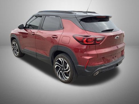 Used 2024 Chevrolet TrailBlazer RS w/ Convenience Package image 3