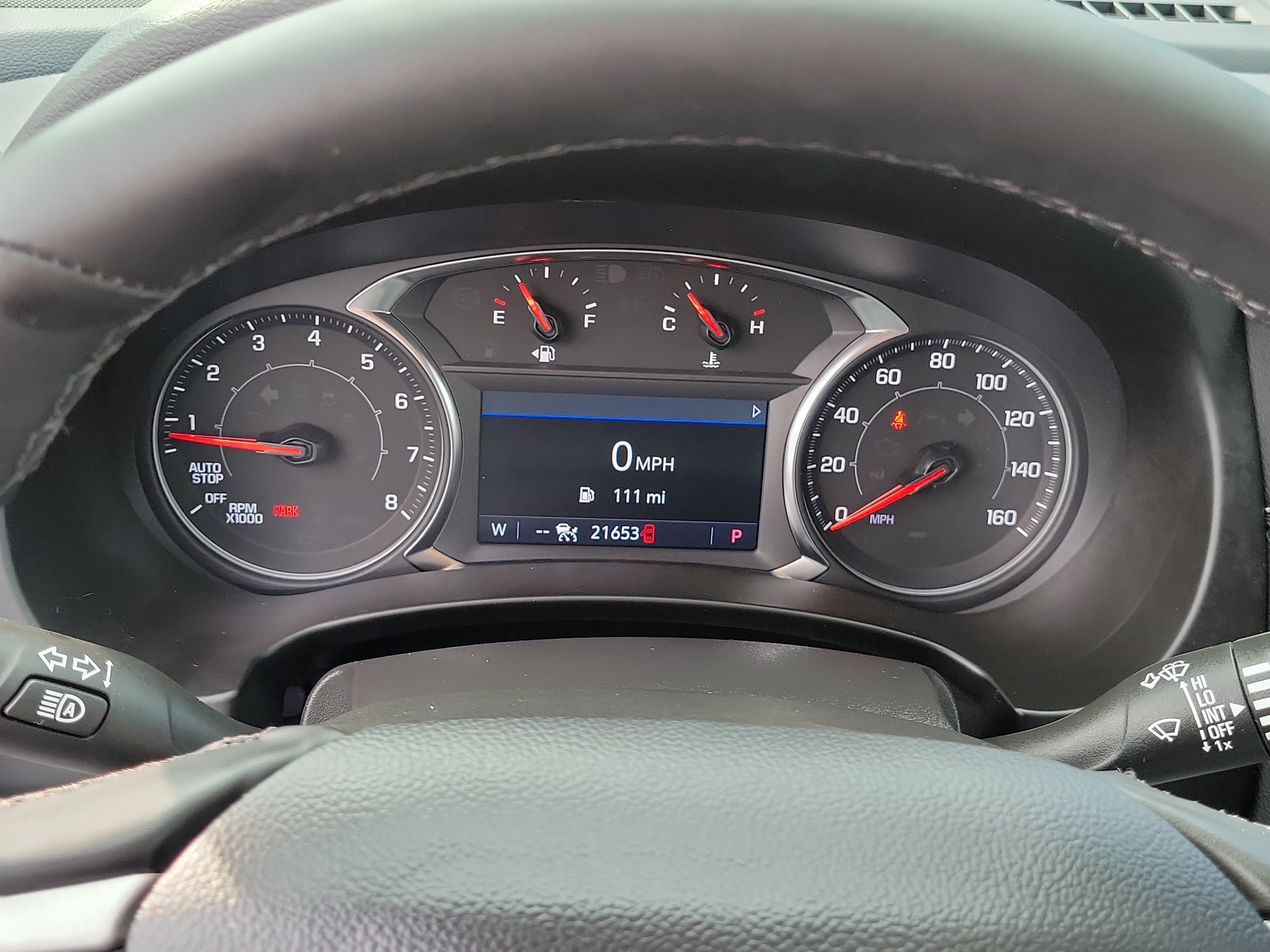 Used 2024 GMC Terrain SLT AWD/4WD image 25