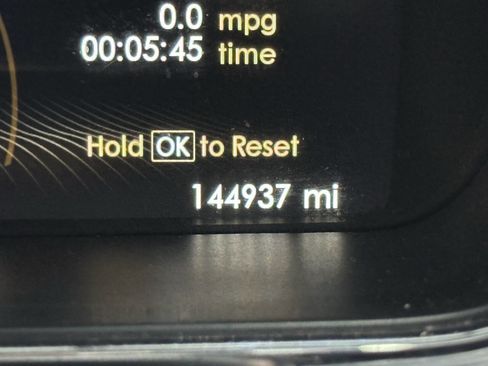 Used 2017 Lincoln Continental Select w/ Climate Package image 24