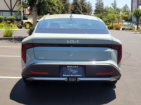 New 2026 Kia K4 FWD image 5