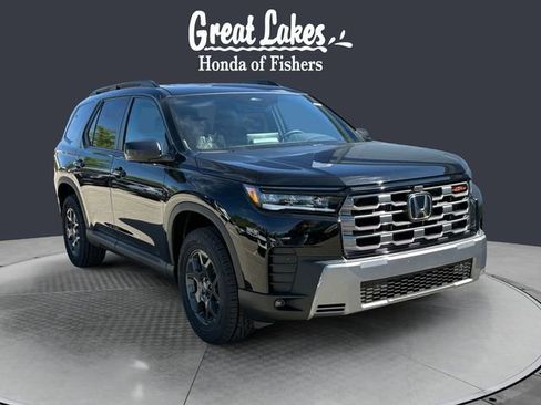 New 2026 Honda Pilot TrailSport image 7