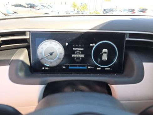 Used 2024 Hyundai Tucson SE FWD image 16