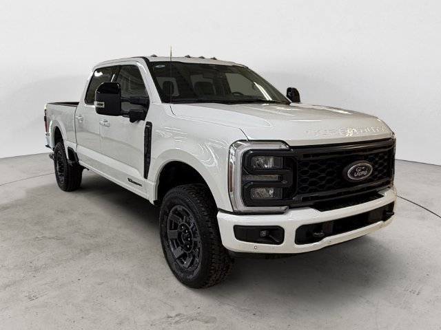 Certified 2024 Ford F250 Lariat w/ Lariat Ultimate Package AWD/4WD image 3