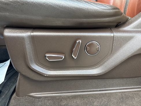 Used 2019 Ford F150 King Ranch AWD/4WD image 12