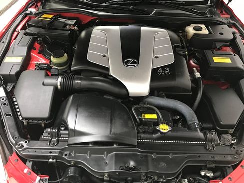 Used 2004 Lexus SC 430 Convertible RWD image 11