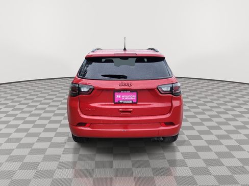 Used 2022 Jeep Compass Limited w/ (RED) Package image 7
