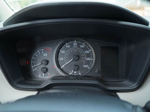 Used 2022 Toyota Corolla L image 6