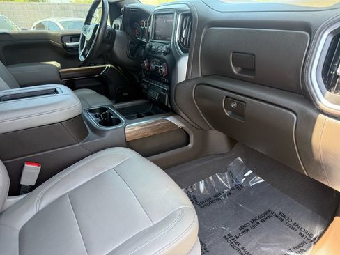 Used 2020 Chevrolet Silverado 1500 LT Trail Boss AWD/4WD image 27