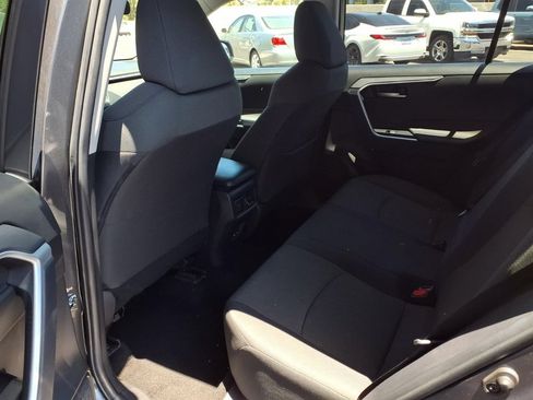 Certified 2025 Toyota RAV4 XLE FWD image 20