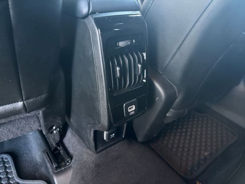 Used 2025 Jeep Compass Trailhawk AWD/4WD image 23