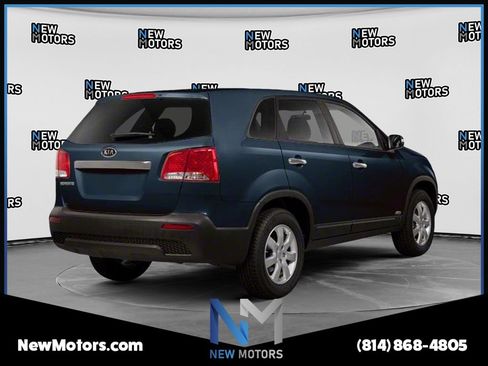 Used 2011 Kia Sorento LX AWD/4WD image 1