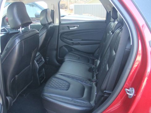Certified 2024 Ford Edge Titanium AWD/4WD image 12