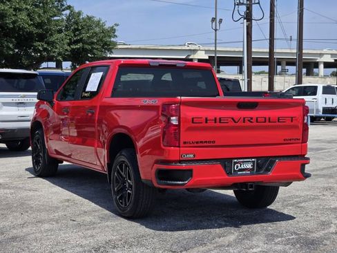 Used 2024 Chevrolet Silverado 1500 Custom w/ LPO, Dark Essentials Package AWD/4WD image 5