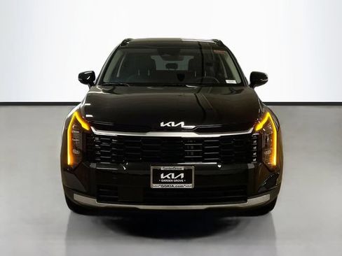 New 2027 Kia Sportage EX FWD image 2