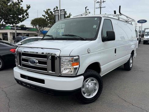 Used 2013 Ford E-150 and Econoline 150 RWD image 1