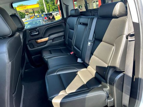 Used 2019 Chevrolet Silverado 2500 LTZ w/ Duramax Plus Package image 22