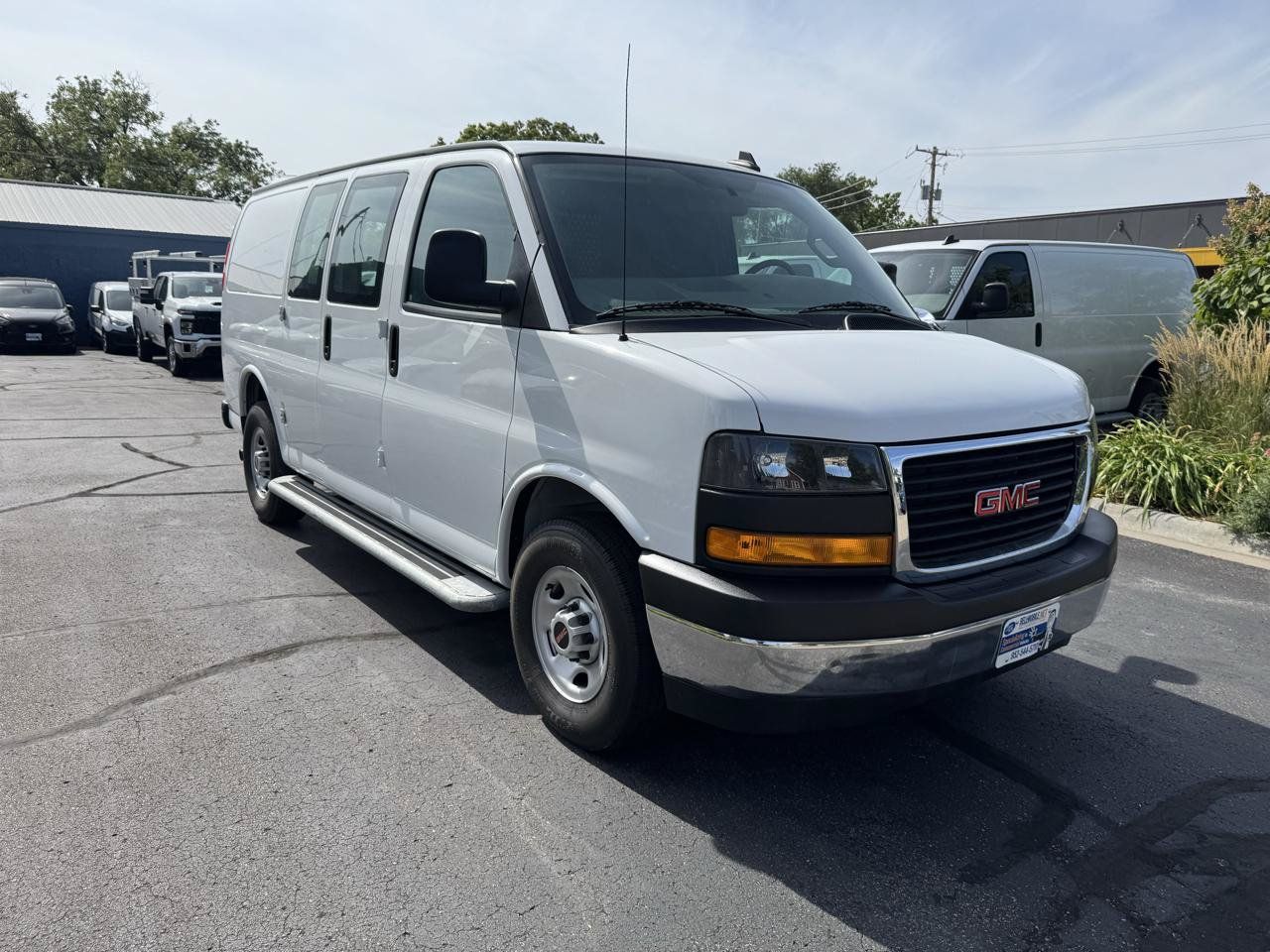 Used 2024 GMC Savana 2500 w/ Driver Convenience Package RWD image 3