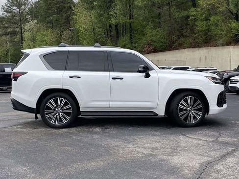 Used 2025 Lexus LX 700h Luxury w/ Appearance Package image 2