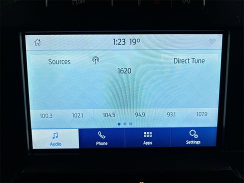 Used 2020 Ford F150 XLT image 14