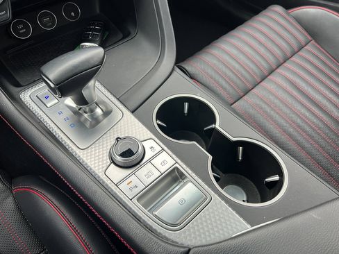 Used 2023 Genesis G70 2.0T w/ Sport Prestige Package image 22