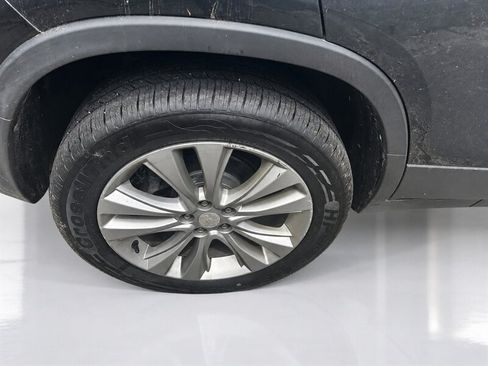 Used 2017 Chevrolet Trax Premier AWD/4WD image 24