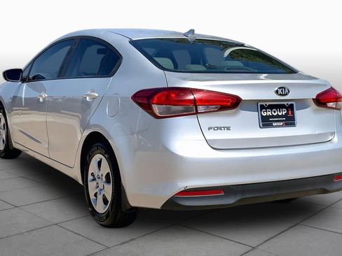 Used 2018 Kia Forte LX FWD image 12