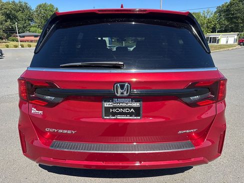 Used 2025 Honda Odyssey Sport-L image 4