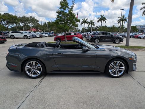 Used 2020 Ford Mustang Premium w/ Equipment Group 201A RWD image 3