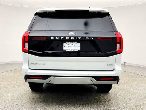 Used 2025 Ford Expedition Max Platinum image 6