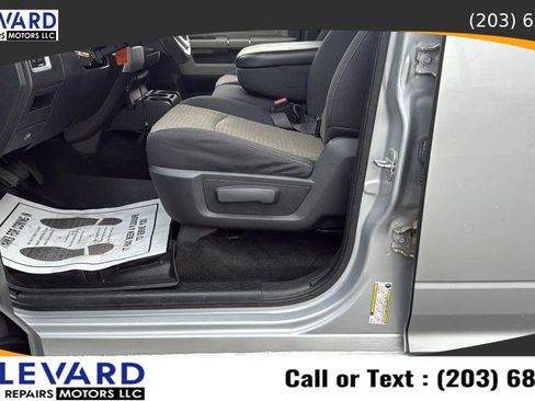 Used 2011 RAM 1500 Big Horn image 23