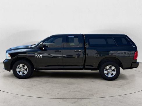 Used 2018 RAM 1500 Express AWD/4WD image 8