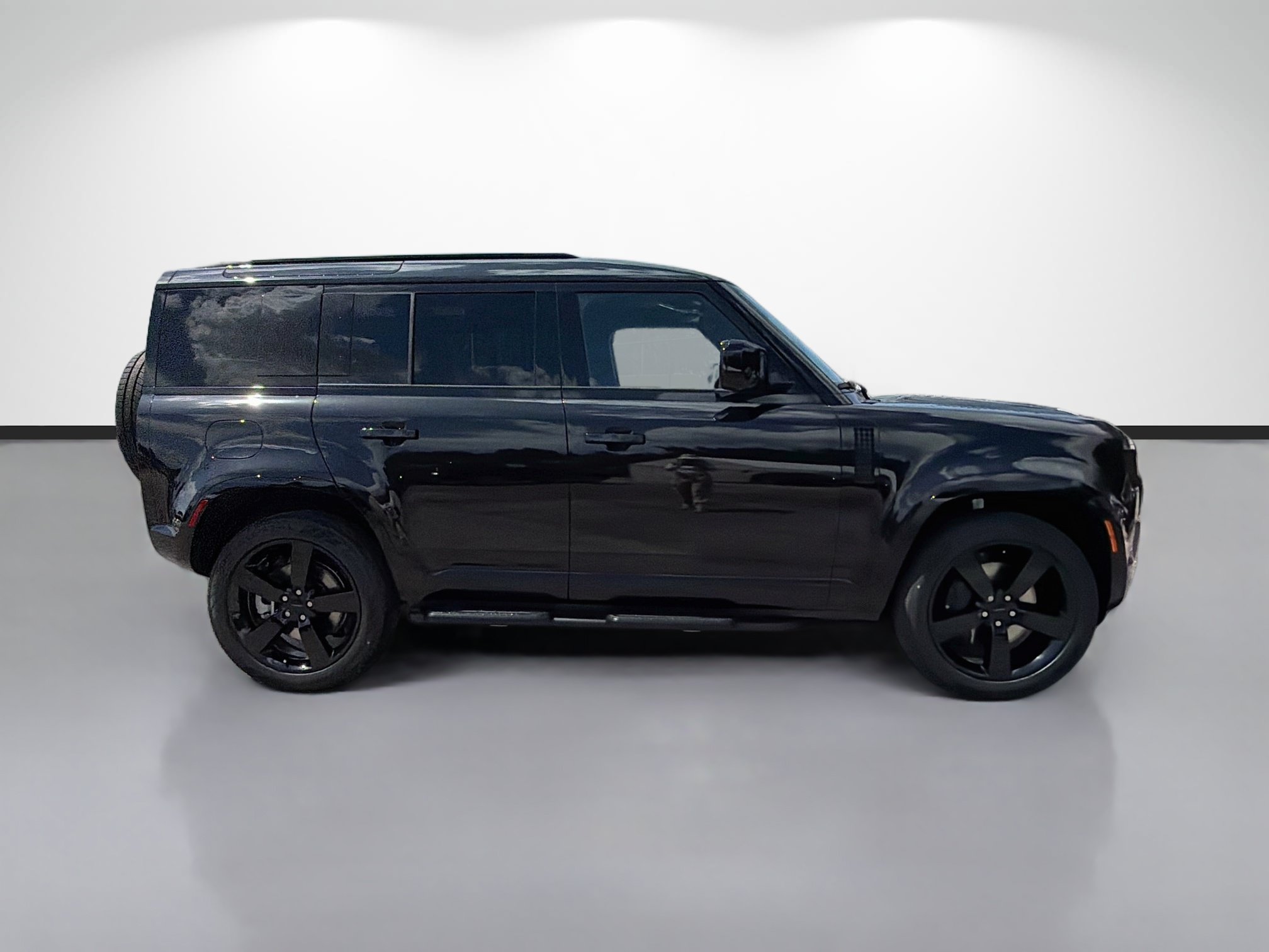 New 2026 Land Rover Defender 110 X-Dynamic SE AWD/4WD image 6