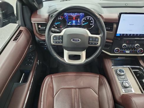 Used 2023 Ford Expedition Max Limited AWD/4WD image 16
