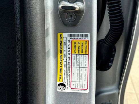 Certified 2023 Ford Explorer XLT w/ Equipment Group 202A AWD/4WD image 34