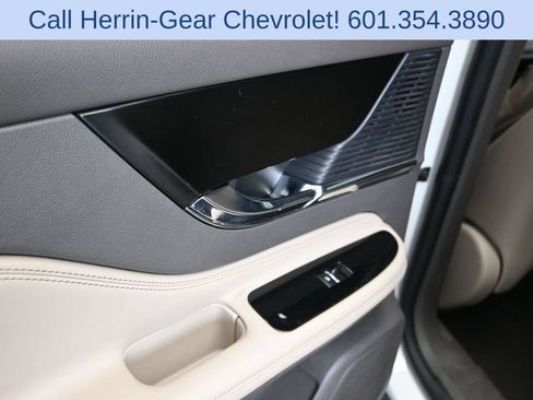 Used 2021 Lincoln Corsair FWD image 15