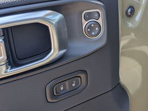 New 2026 Jeep Gladiator Mojave AWD/4WD image 10