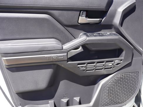 Used 2026 Toyota Tacoma TRD Sport AWD/4WD image 19