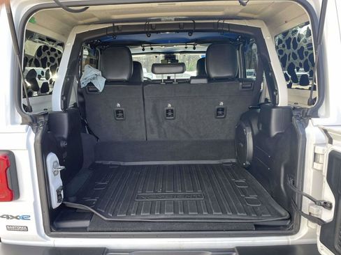 Certified 2022 Jeep Wrangler Unlimited Rubicon 4xe w/ Cold Weather Group image 41