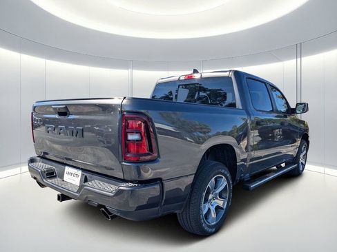 New 2026 RAM 1500 Express RWD image 4