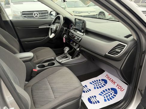 Used 2021 Kia Seltos LX image 19