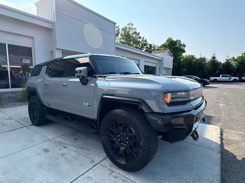 Used 2025 GMC Hummer EV 2X AWD/4WD image 5