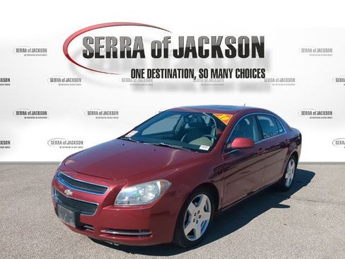 Used 2010 Chevrolet Malibu LT w/ HFV6 Engine Package image 4